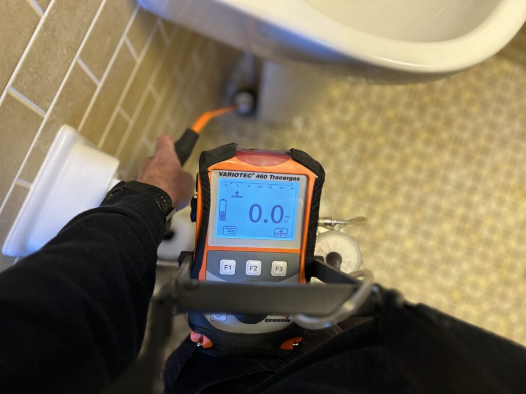 Leak Detection Pacific Beach